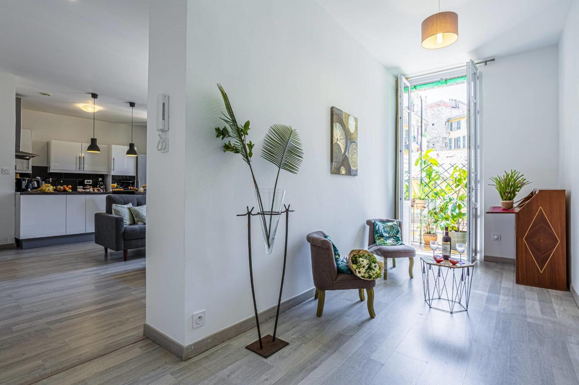 Guisol - Typical Nice 3 Bedroom Ac Near Port Экстерьер фото