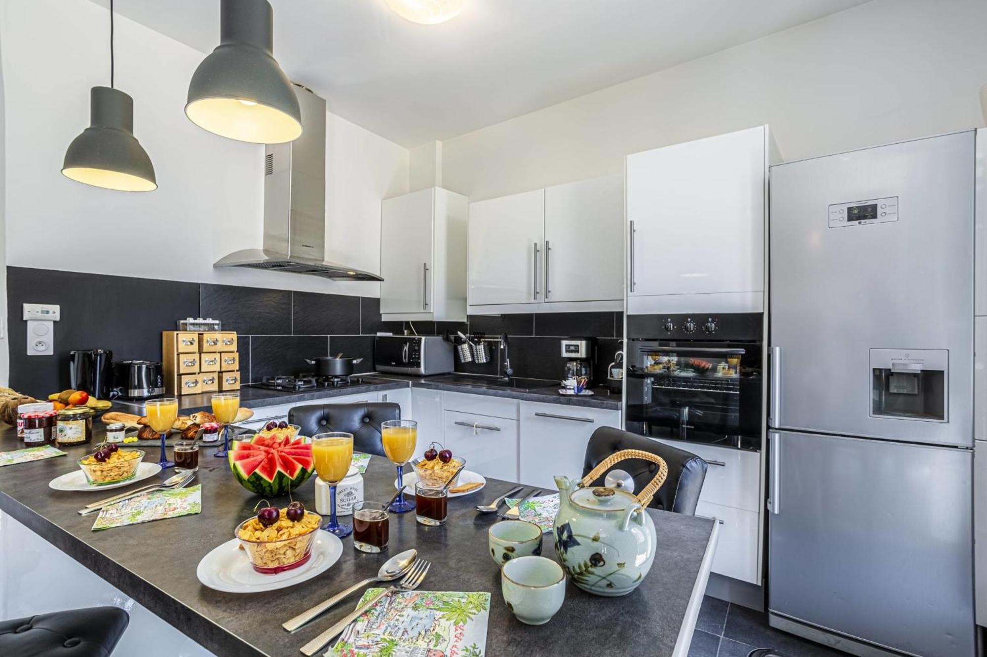 Guisol - Typical Nice 3 Bedroom Ac Near Port Экстерьер фото