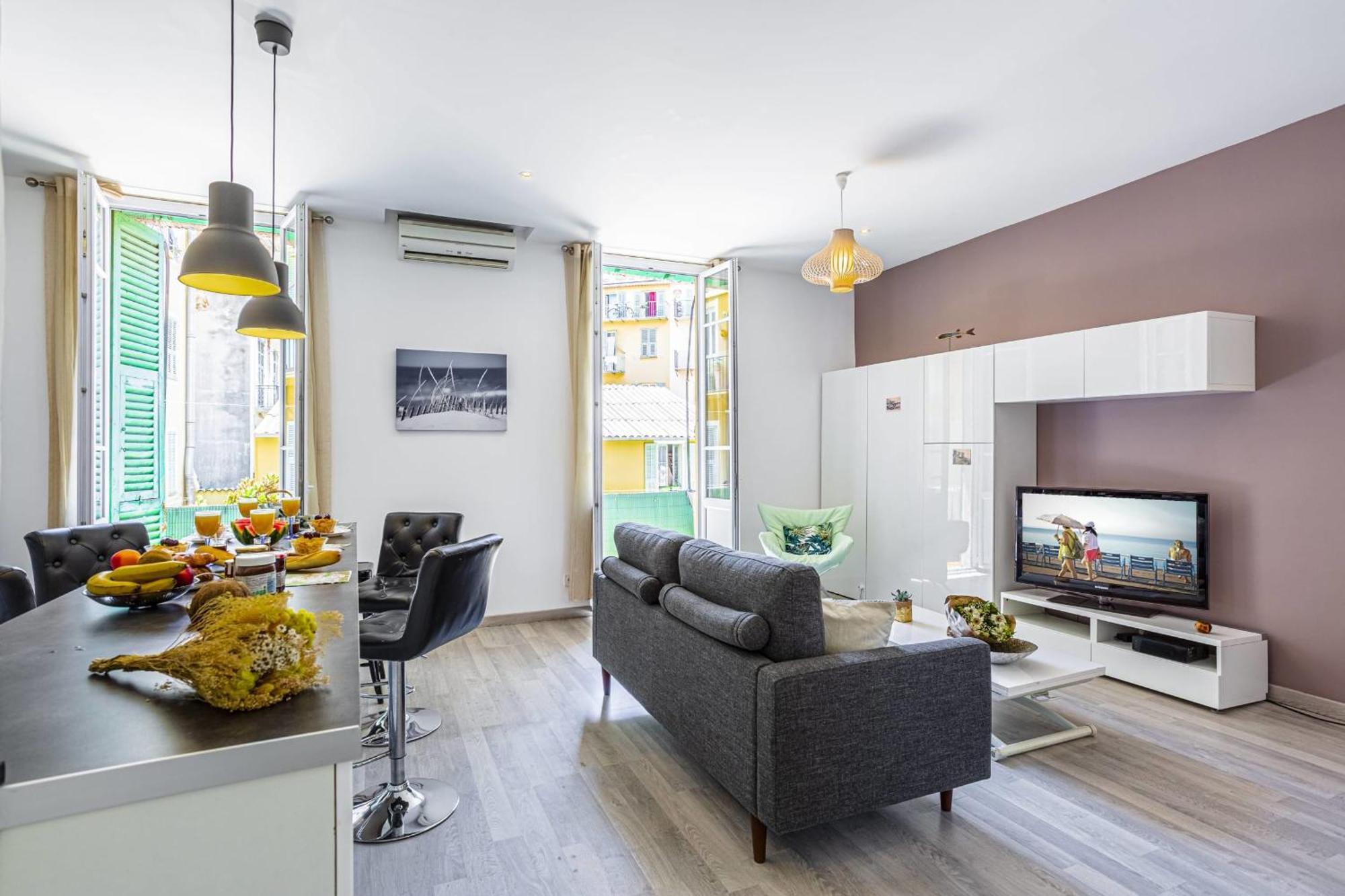 Guisol - Typical Nice 3 Bedroom Ac Near Port Экстерьер фото