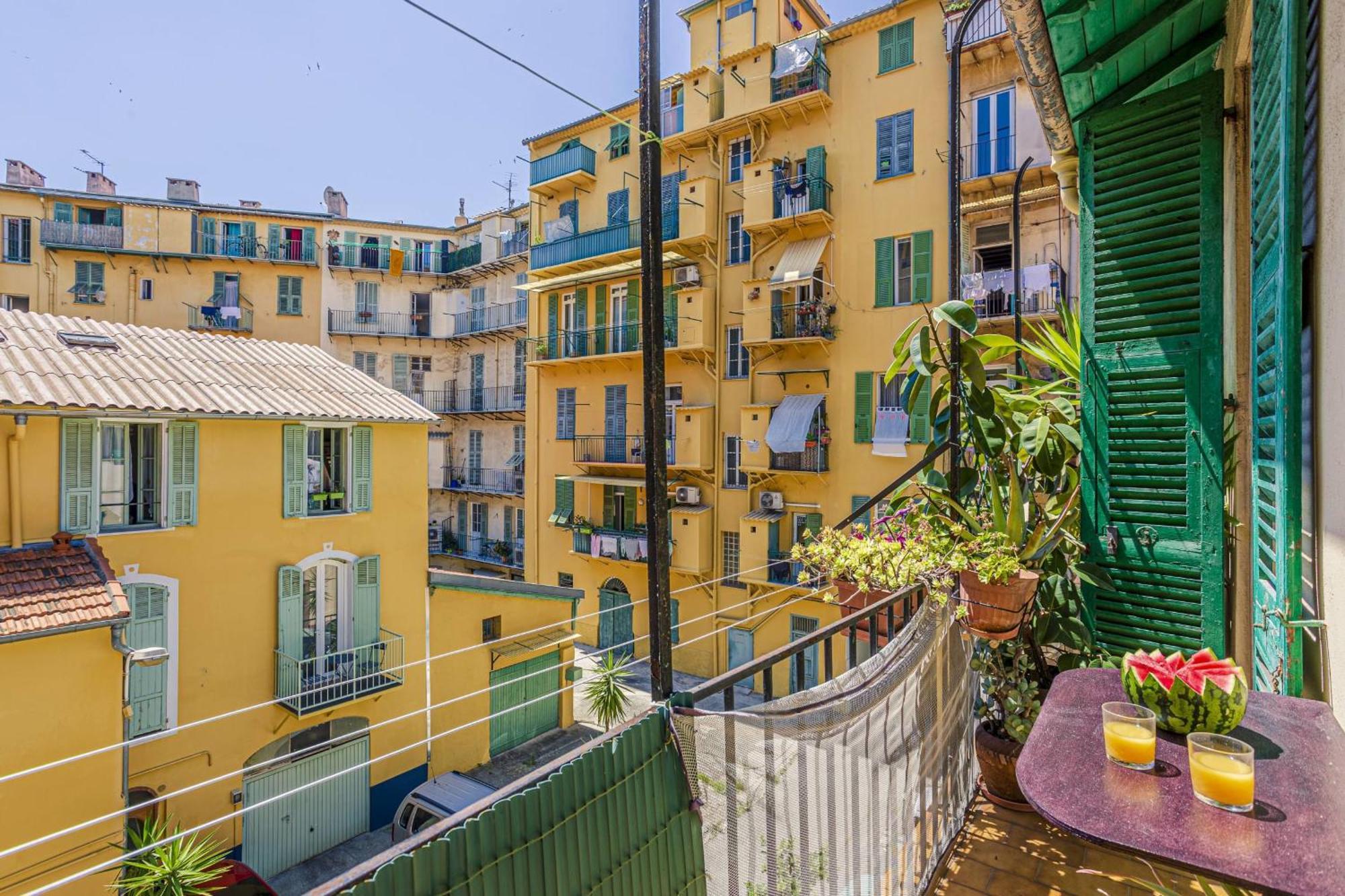 Guisol - Typical Nice 3 Bedroom Ac Near Port Экстерьер фото